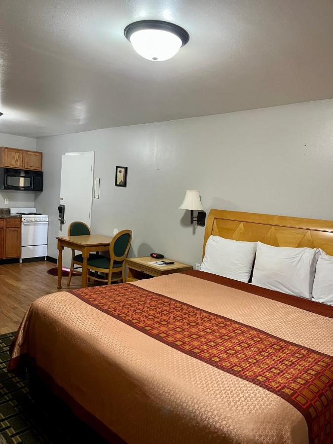 Chief Motel Keokuk ภายนอก รูปภาพ